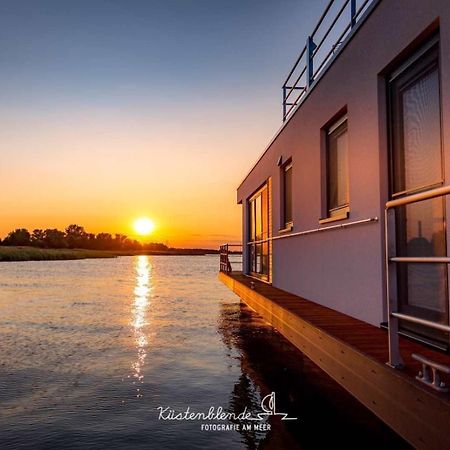 Hausboot Kranichnest Hotel Ribnitz-Damgarten Exterior foto