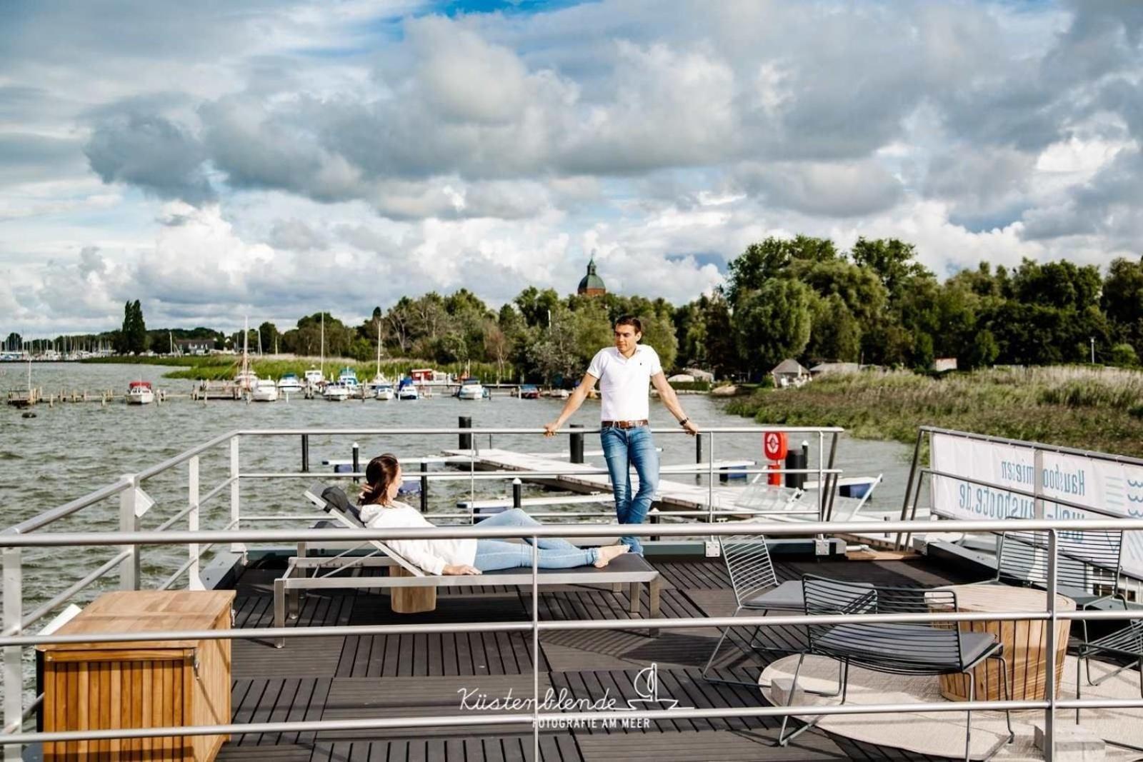 Hausboot Kranichnest Hotel Ribnitz-Damgarten Exterior foto